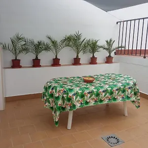 Сasa de vacaciones Cómodo Adosado En San Bartolomé, San Bartolomé de la Torre